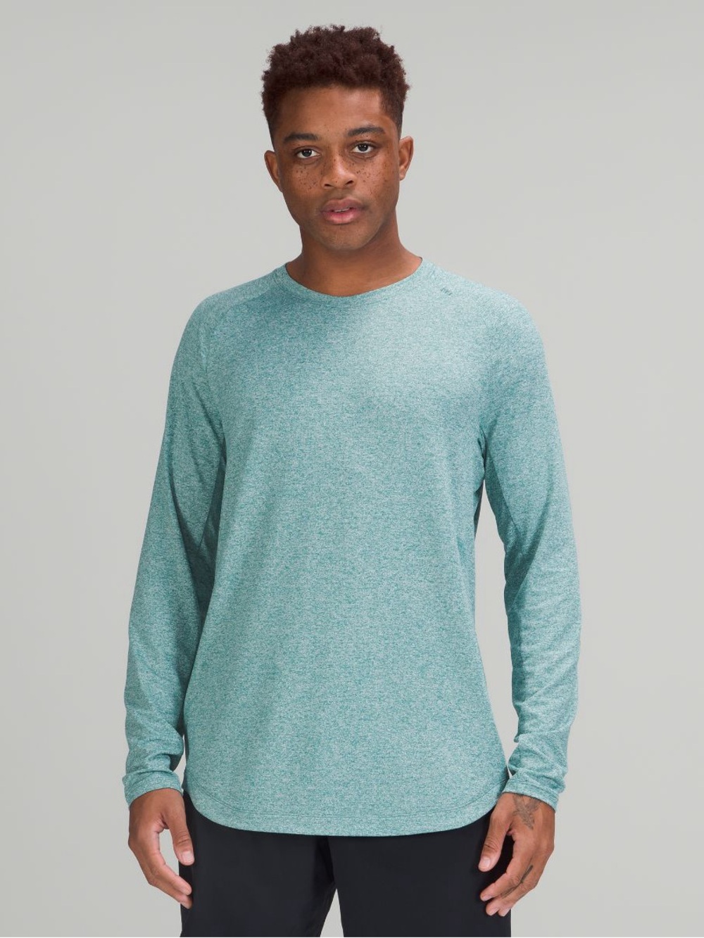 Lululemon Men’s Drysense Training Long Sleeve Blue teal Shirt Size XL